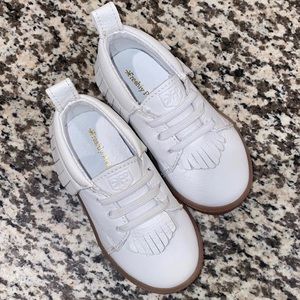 Freshly Picked White Sneaker Mocc, size 6